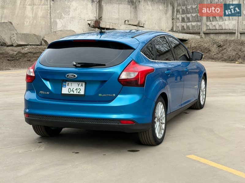 Хетчбек Ford Focus 2012 в Золотоноші
