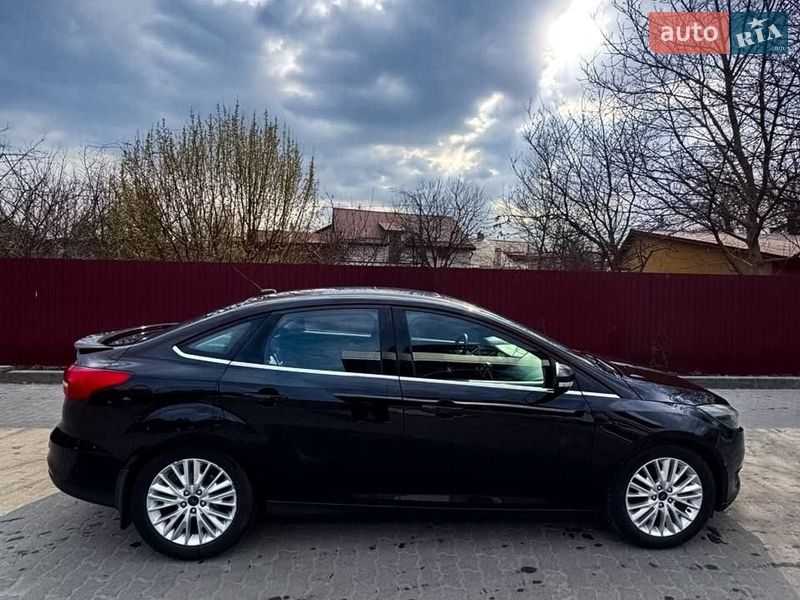 Седан Ford Focus 2017 в Ивано-Франковске