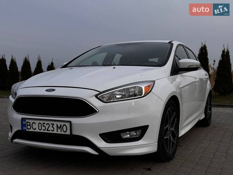 Хэтчбек Ford Focus 2015 в Городке фото 2 Хэтчбек Ford Focus 2015 в Городке