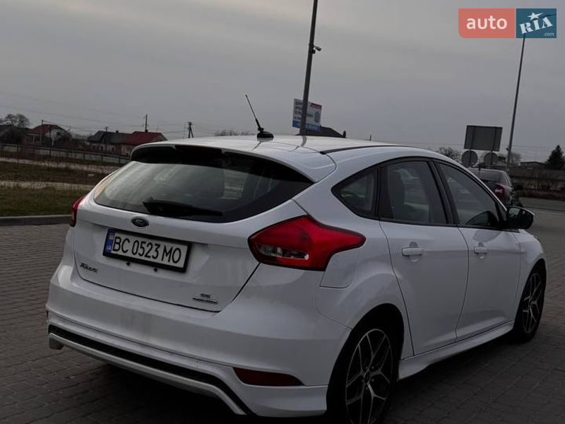 Хэтчбек Ford Focus 2015 в Городке фото 10 Хэтчбек Ford Focus 2015 в Городке