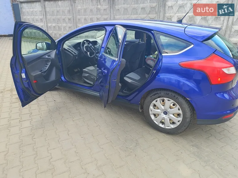 Ford Focus 2013 VIN WF0KXXGCBKDE33755 фото оголошення 4 з 46