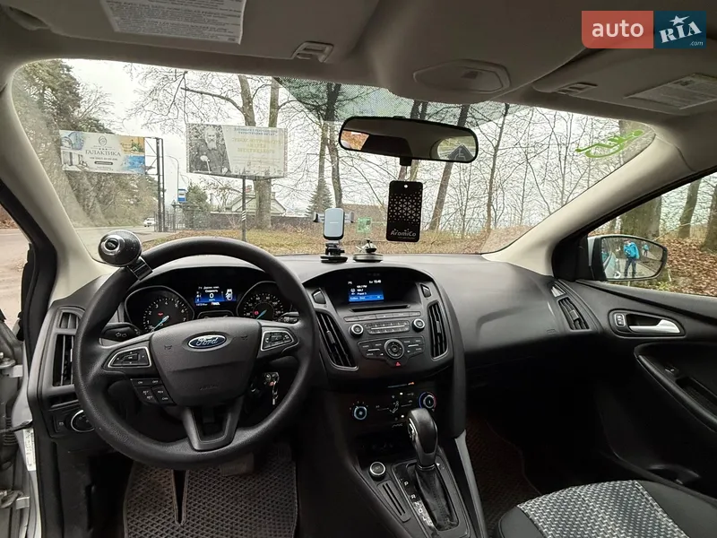 Ford Focus 2017 VIN 1FADP3K26HL251487 фото оголошення 5 з 61