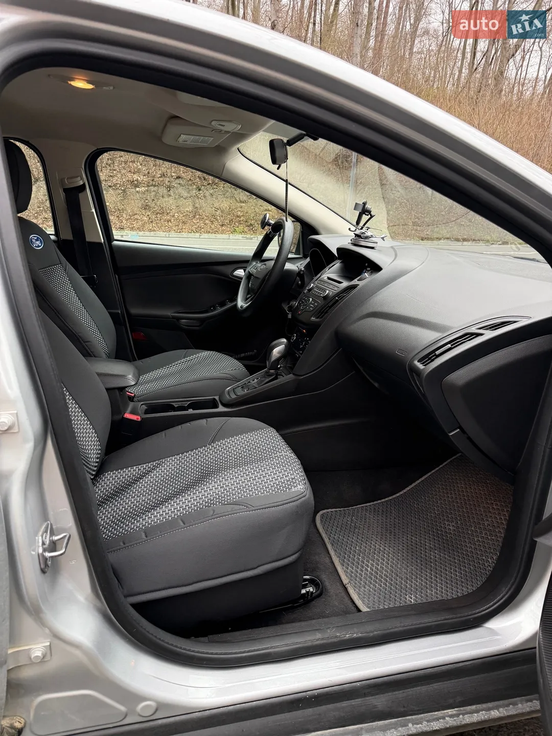 2017 Ford Focus - мініатюра 10