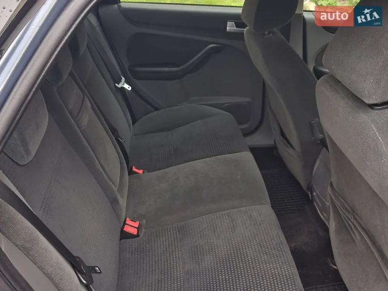 Ford Focus 2006 VIN WF05XXGCD56A86259 фото оголошення 13 з 56
