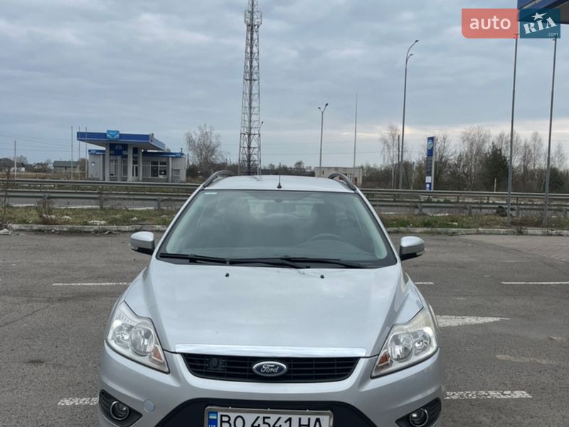 Універсал Ford Focus 2008 в Радивиліві