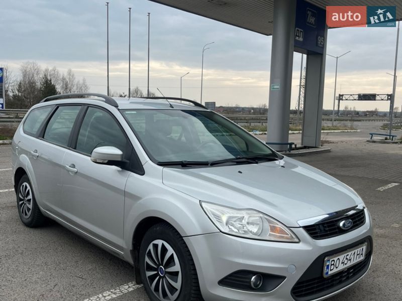 Універсал Ford Focus 2008 в Радивиліві
