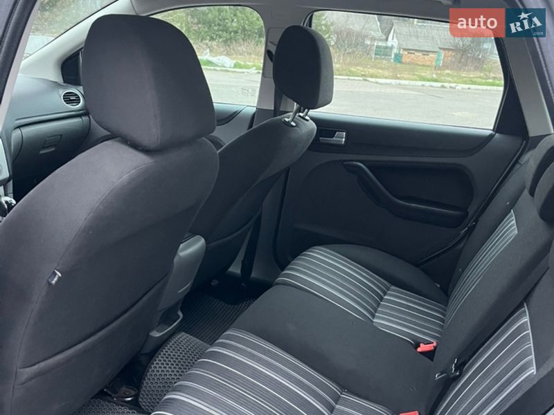 Універсал Ford Focus 2008 в Радивиліві