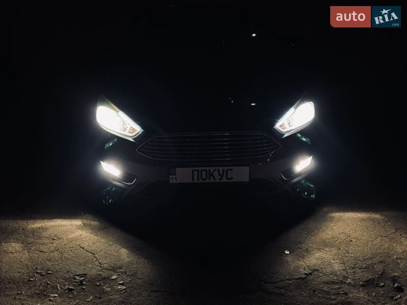 Седан Ford Focus 2017 в Киеве