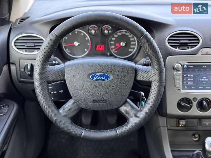 Хетчбек Ford Focus 2011 в Києві