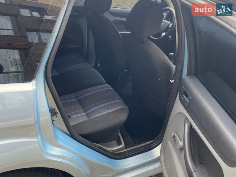 Універсал Ford Focus 2009 в Чернігові фото 19 Універсал Ford Focus 2009 в Чернігові