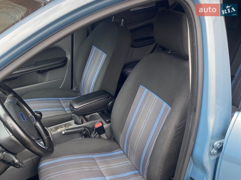 Універсал Ford Focus 2009 в Чернігові фото 23 Універсал Ford Focus 2009 в Чернігові