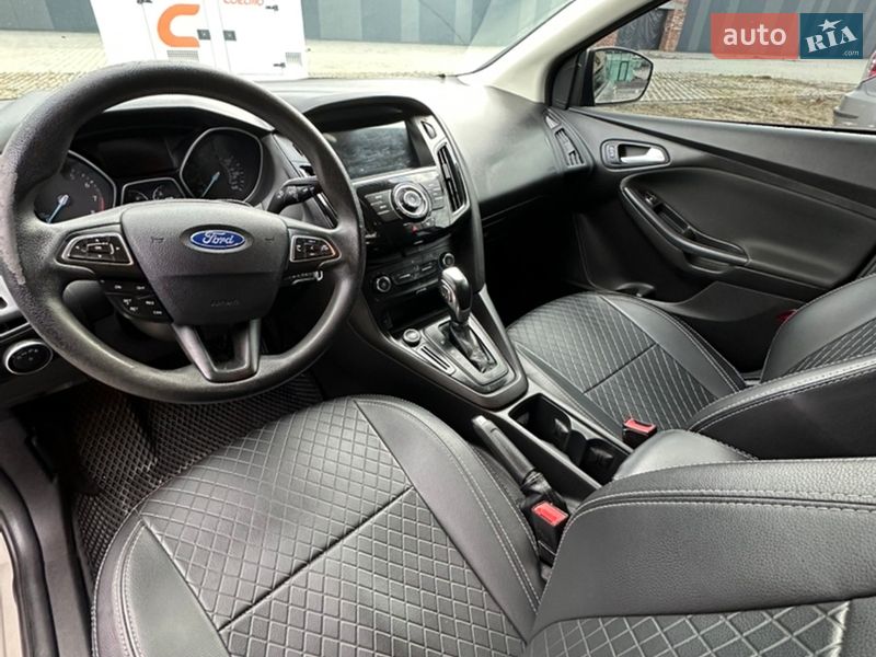 Седан Ford Focus 2015 в Хмельницькому