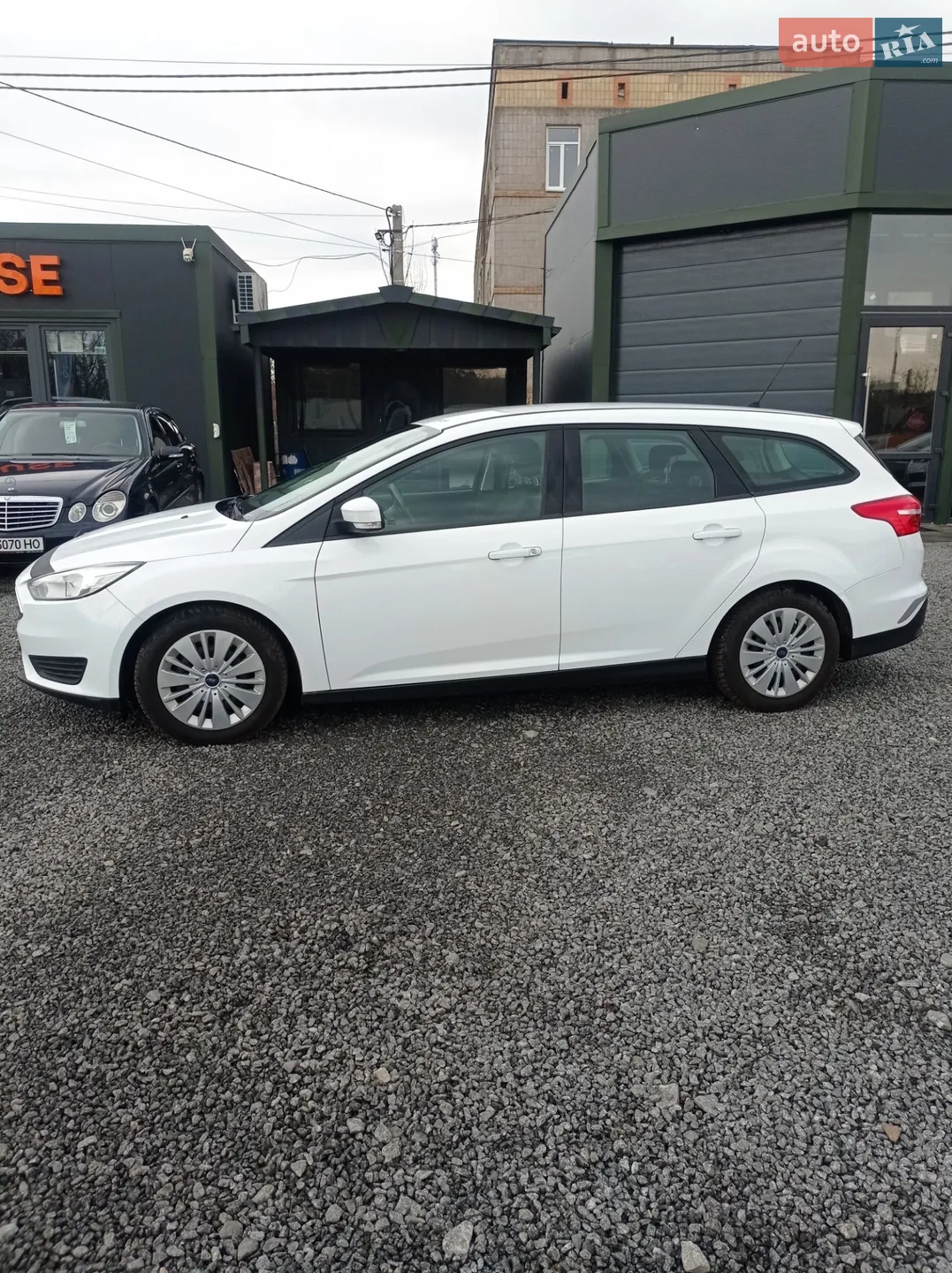 2017 Ford Focus - фото 1