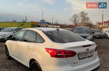 Седан Ford Focus 2015 в Чернігові