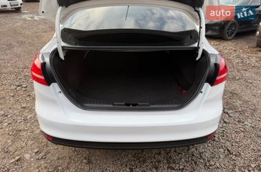 Седан Ford Focus 2015 в Чернігові