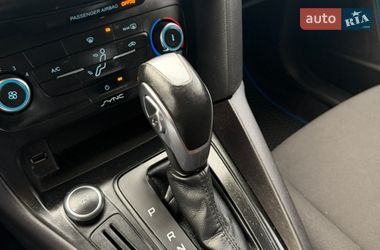 Седан Ford Focus 2015 в Чернігові