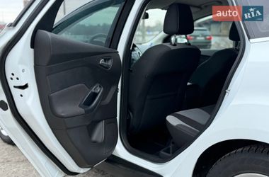 Хэтчбек Ford Focus 2014 в Киеве