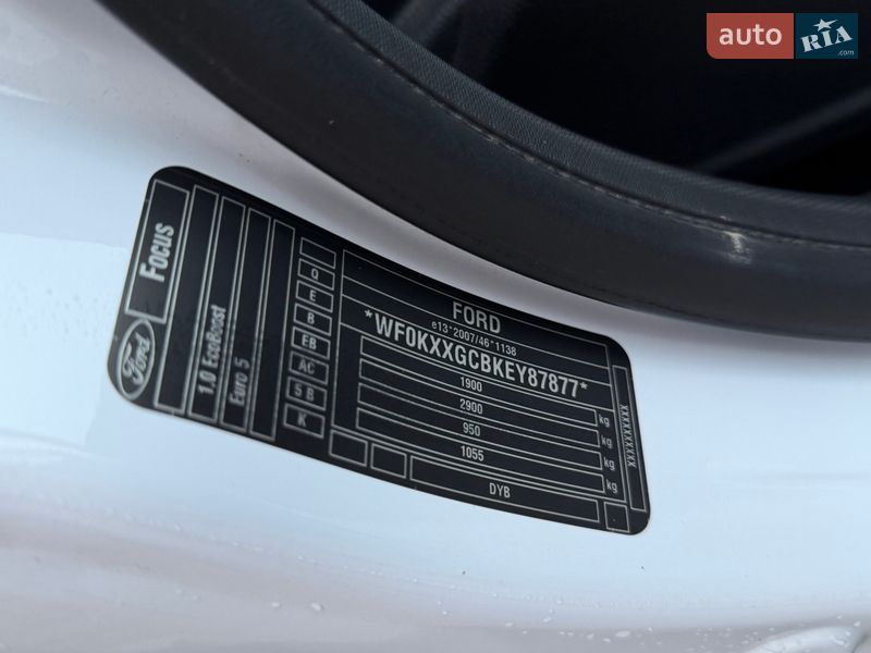 Хэтчбек Ford Focus 2014 в Киеве