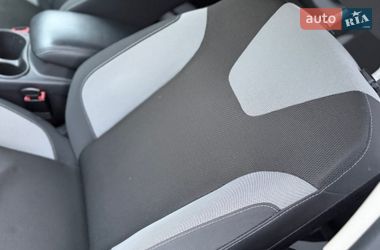 Хэтчбек Ford Focus 2014 в Киеве