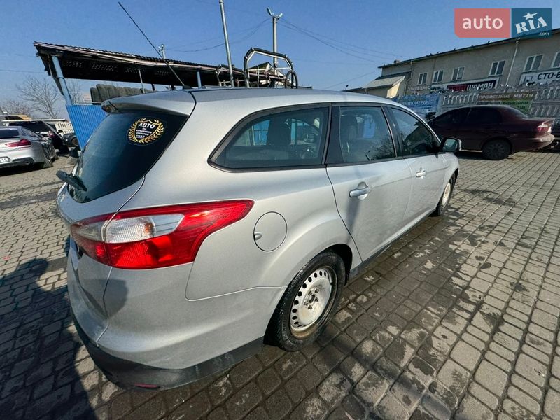 Універсал Ford Focus 2011 в Івано-Франківську