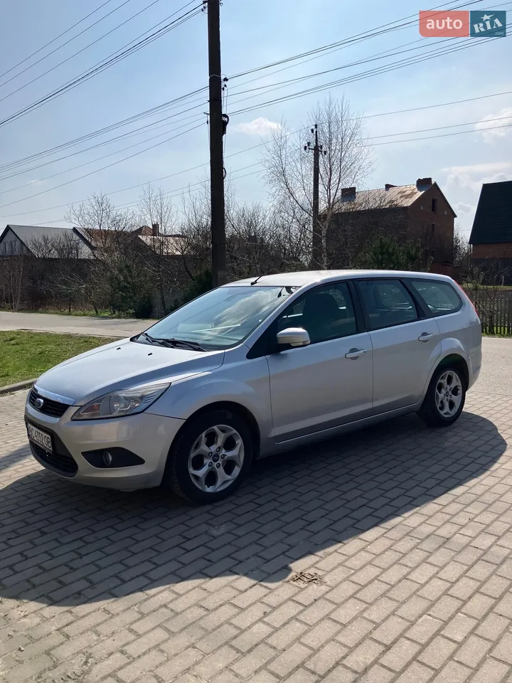 2010 Ford Focus - мініатюра 14