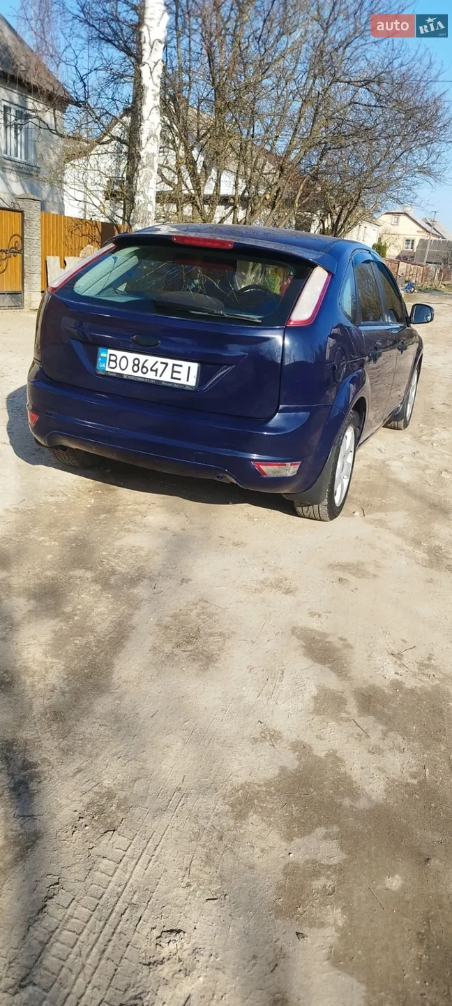 2010 Ford Focus - мініатюра 17