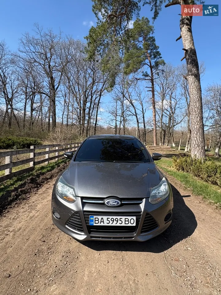 2013 Ford Focus - мініатюра 16
