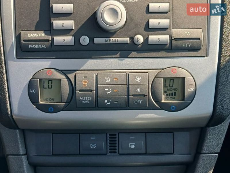 Універсал Ford Focus 2005 в Чернівцях