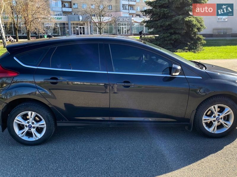 Хэтчбек Ford Focus 2011 в Харькове