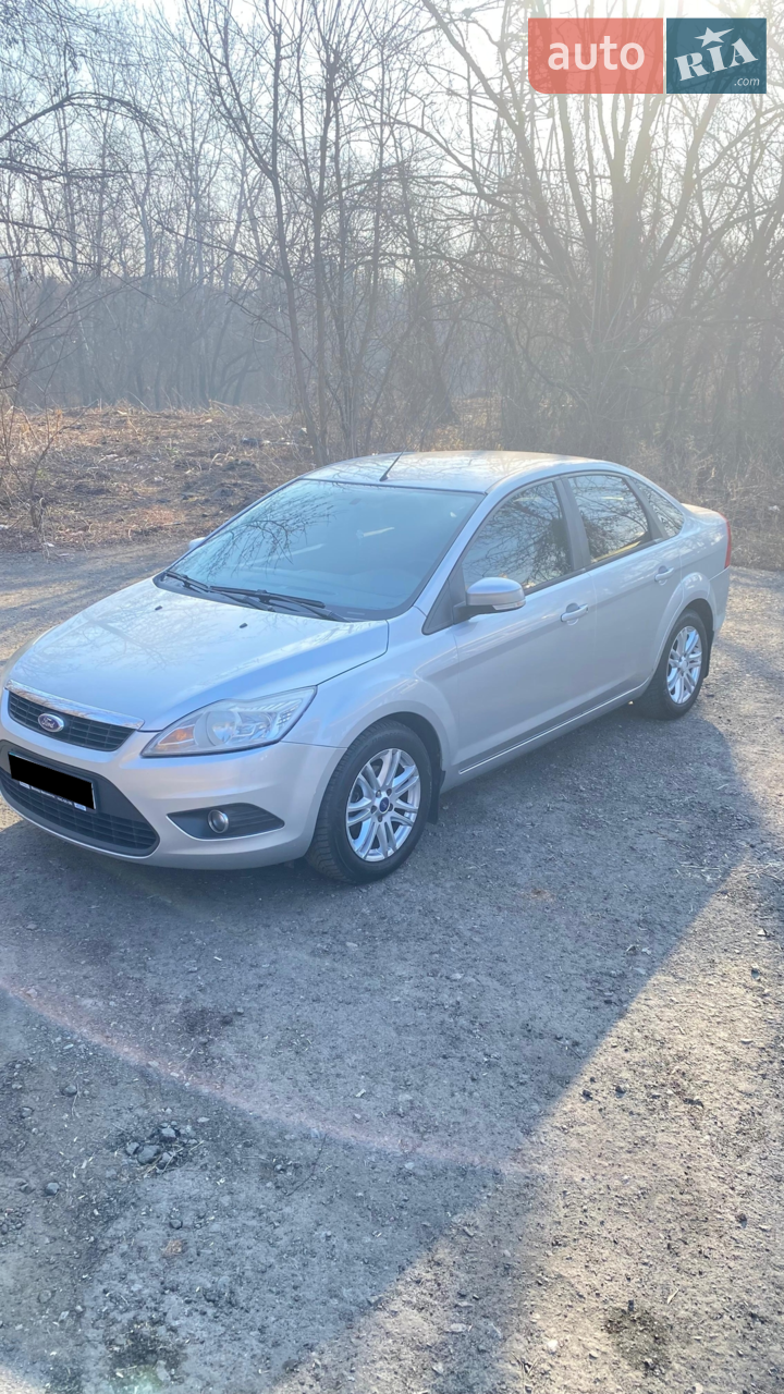 2011 Ford Focus - мініатюра 10