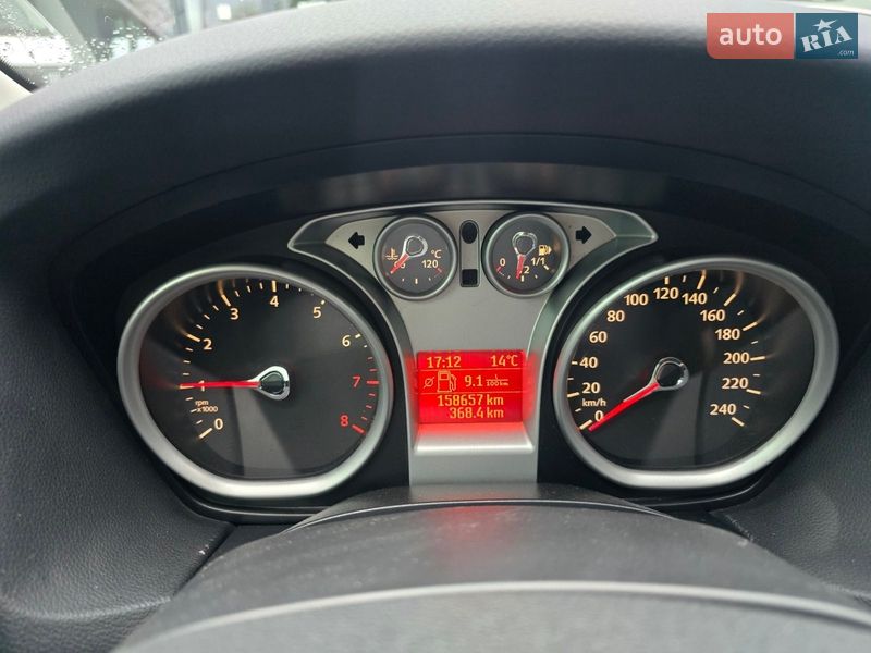 Хэтчбек Ford Focus 2010 в Полтаве фото 11 Хэтчбек Ford Focus 2010 в Полтаве
