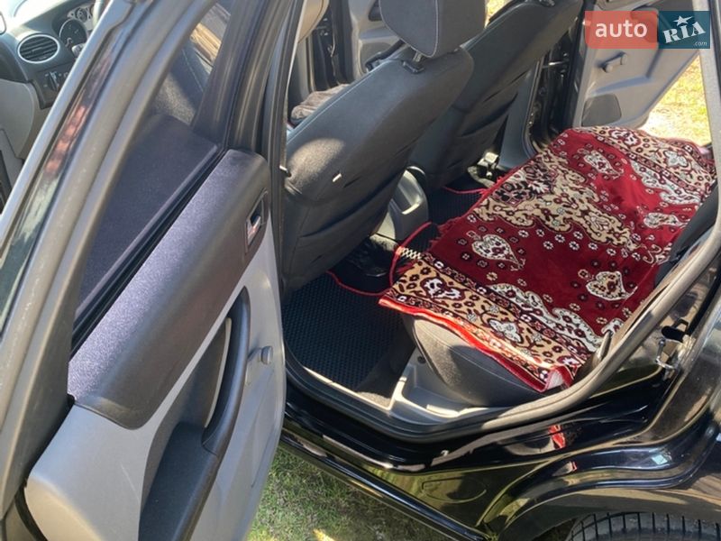 Універсал Ford Focus 2010 в Старому Самборі фото 6 Універсал Ford Focus 2010 в Старому Самборі