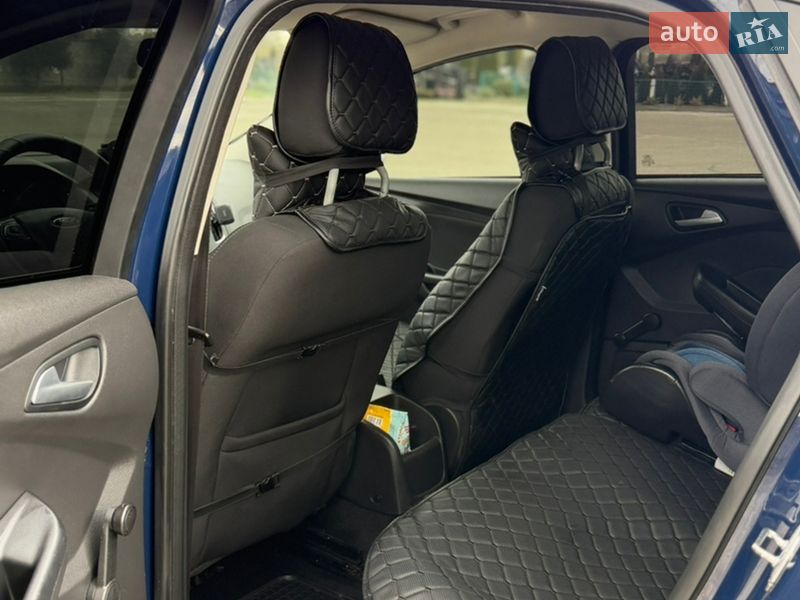 Седан Ford Focus 2016 в Вишневому