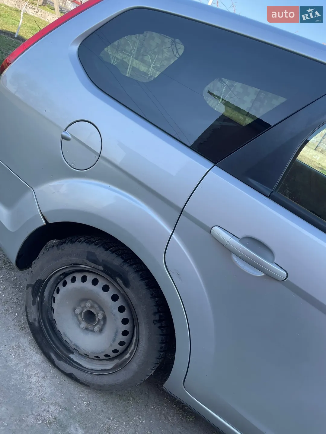2010 Ford Focus - мініатюра 18