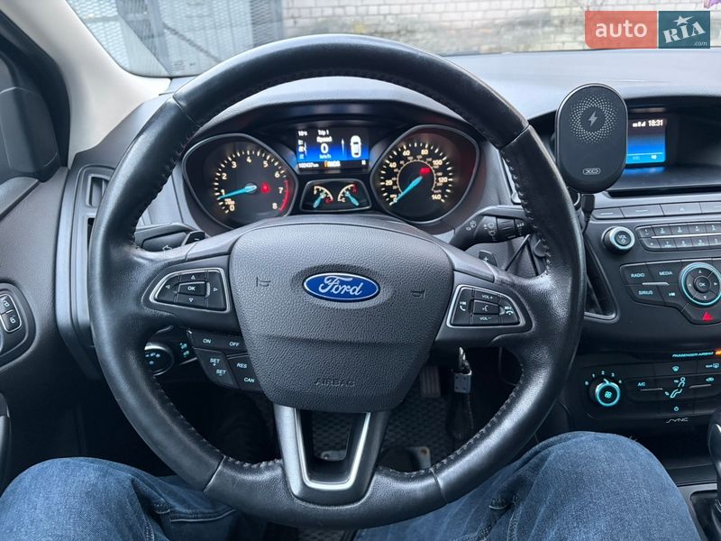 Седан Ford Focus 2016 в Запорожье