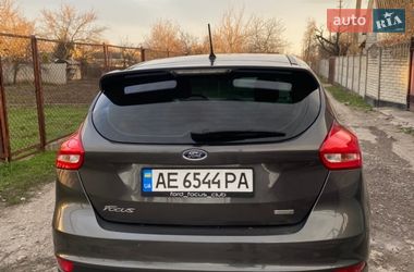 Хетчбек Ford Focus 2016 в Дніпрі