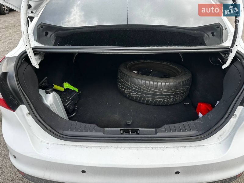 Седан Ford Focus 2012 в Киеве