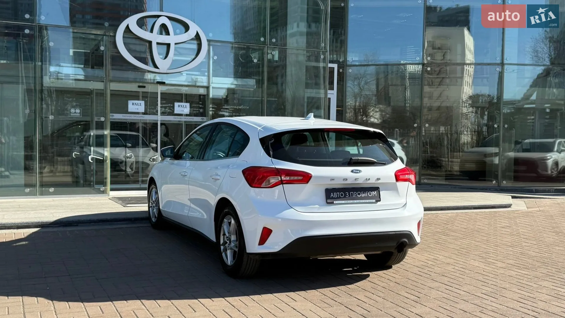 2020 Ford Focus - мініатюра 2