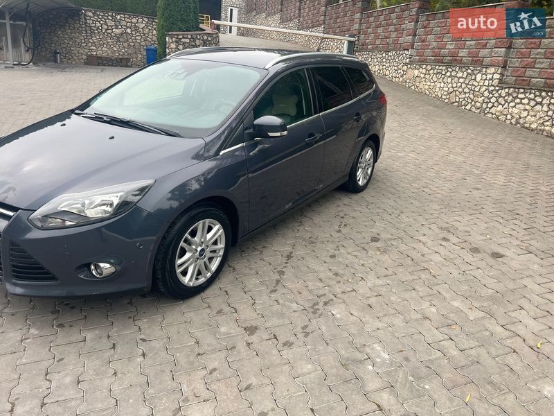 Універсал Ford Focus 2014 в Волочиську