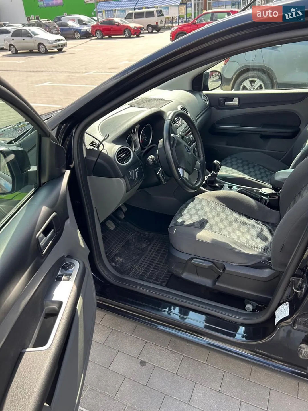 2011 Ford Focus - мініатюра 8