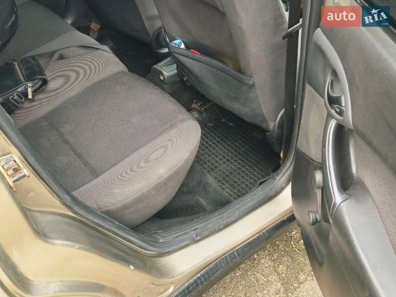 Седан Ford Focus 2003 в Львові