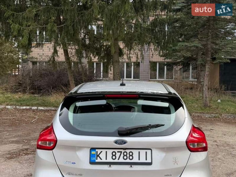Хетчбек Ford Focus 2017 в Києві фото 2 Хетчбек Ford Focus 2017 в Києві