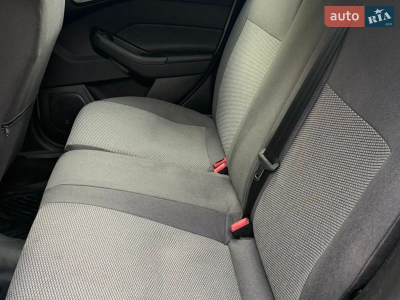 Хетчбек Ford Focus 2017 в Києві фото 5 Хетчбек Ford Focus 2017 в Києві