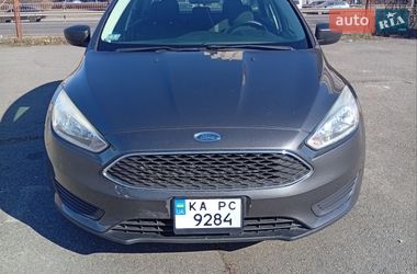 Седан Ford Focus 2015 в Киеве