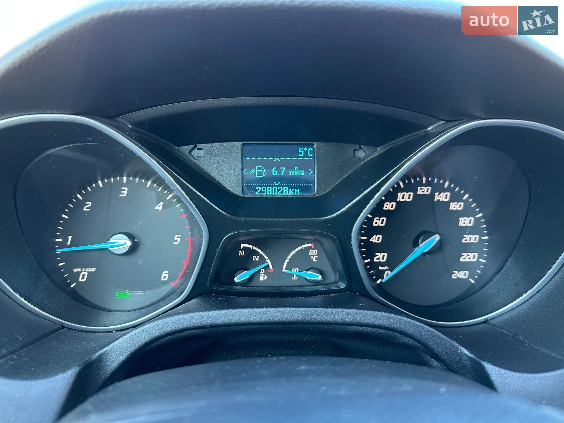 2011 Ford Focus - мініатюра 9