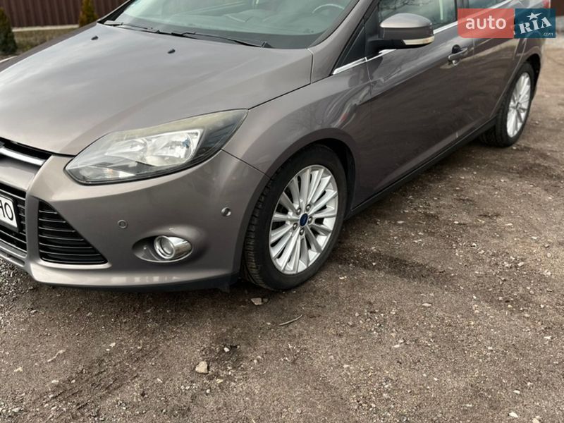 Универсал Ford Focus 2013 в Бердичеве фото 3 Универсал Ford Focus 2013 в Бердичеве