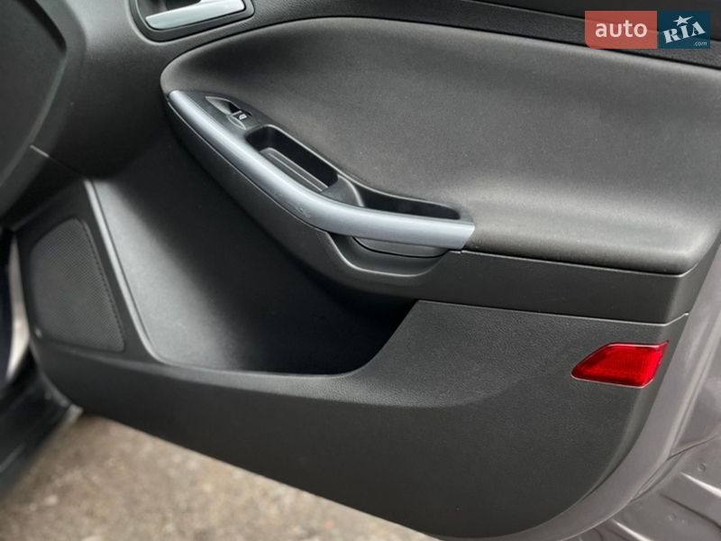 Универсал Ford Focus 2013 в Бердичеве фото 27 Универсал Ford Focus 2013 в Бердичеве