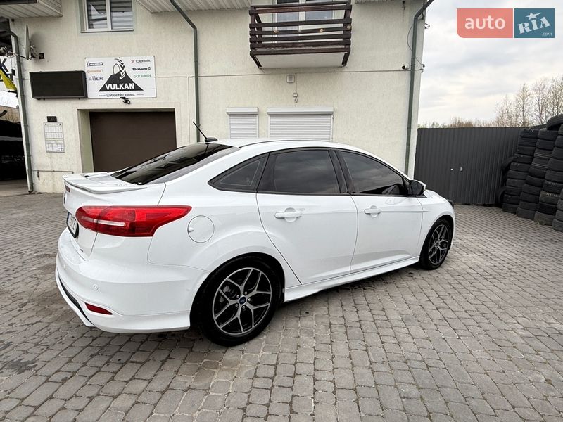 Седан Ford Focus 2016 в Івано-Франківську