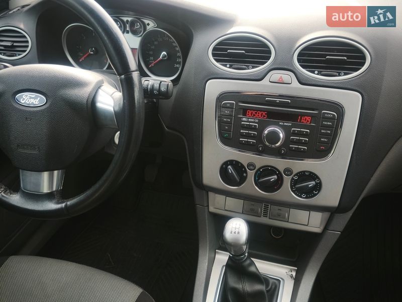 Универсал Ford Focus 2010 в Остроге фото 7 Универсал Ford Focus 2010 в Остроге