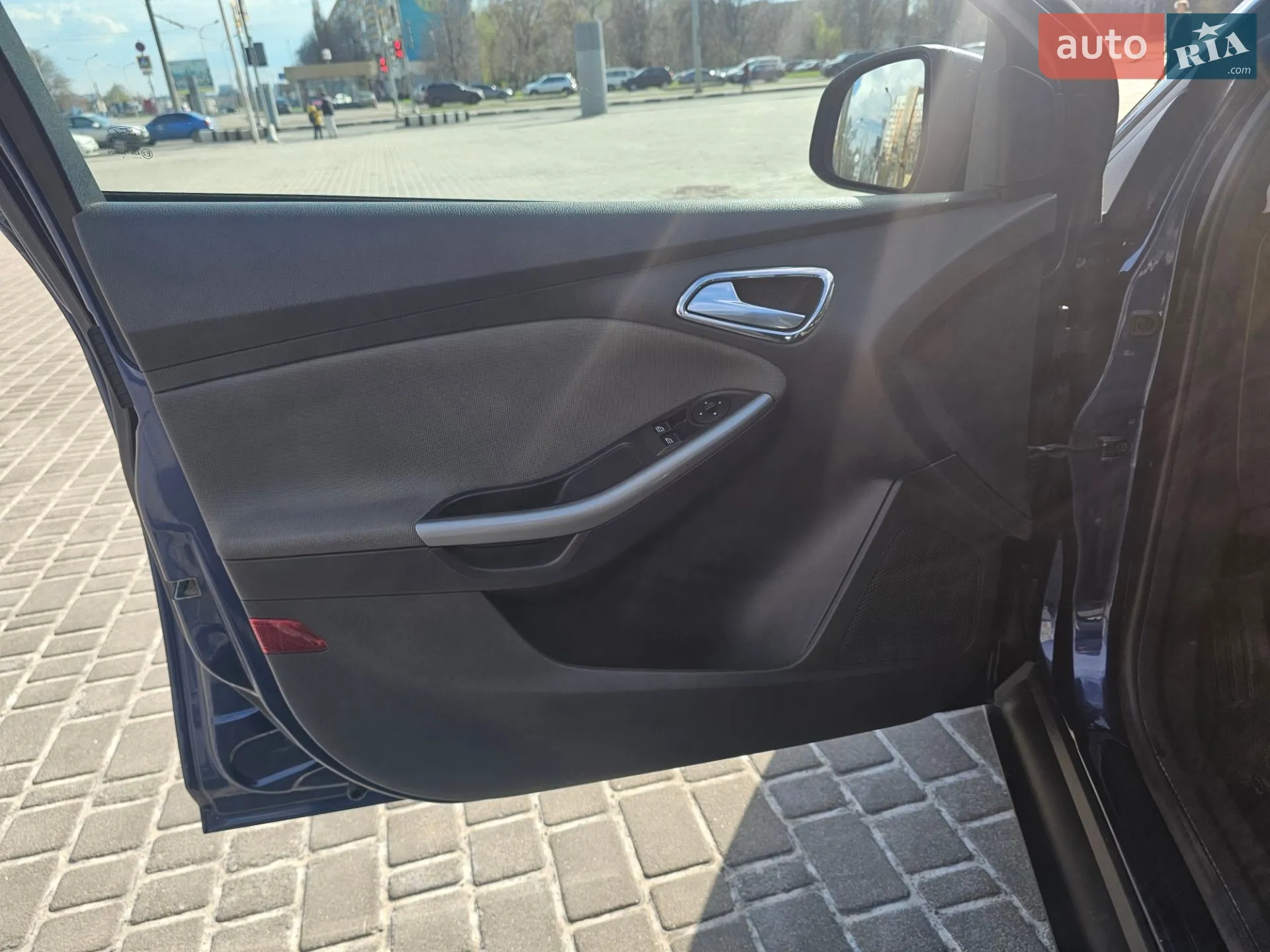 2011 Ford Focus - мініатюра 9